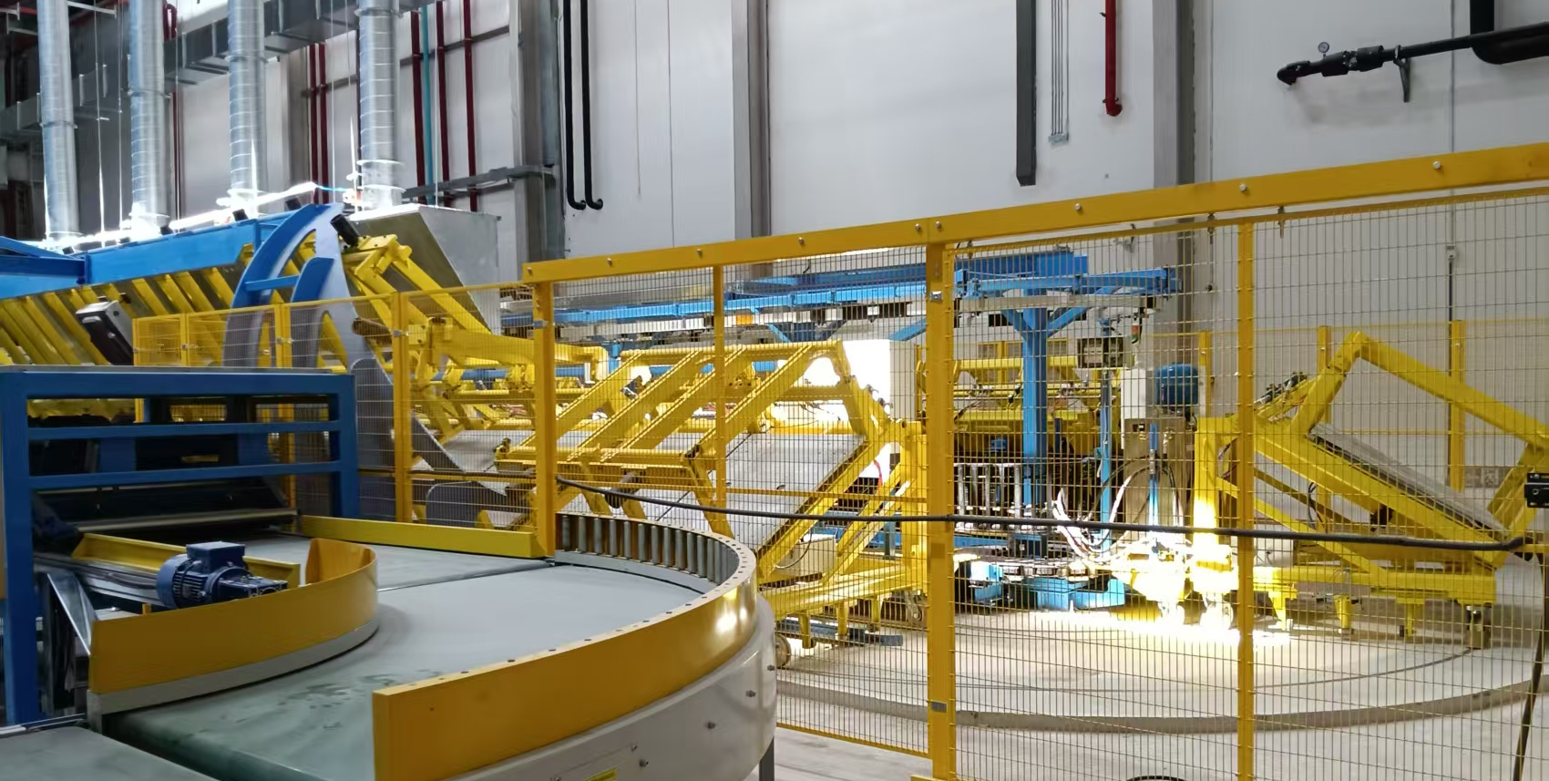 24工位環(huán)形發(fā)泡生產線項目