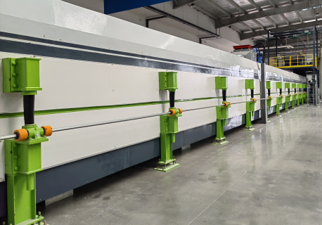聚氨酯連續(xù)板材生產線項目
